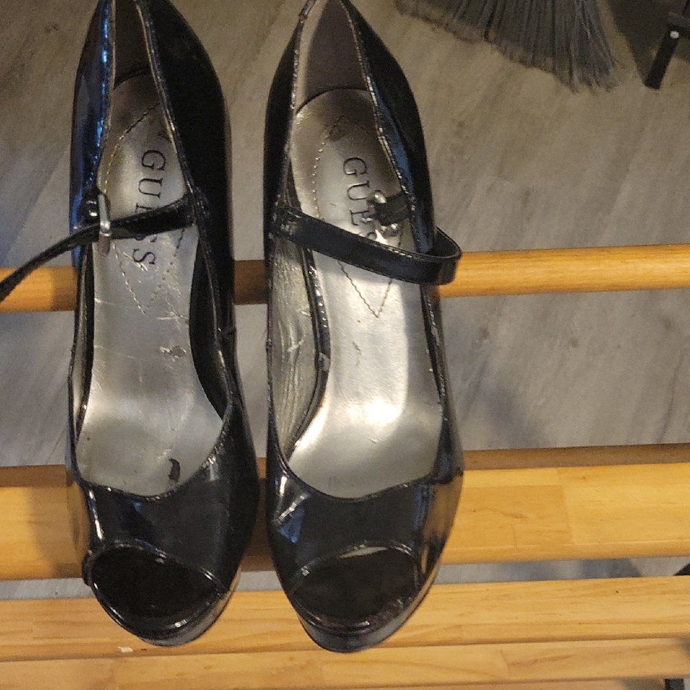 Guess Black Patent Leather Peep Toe Heels